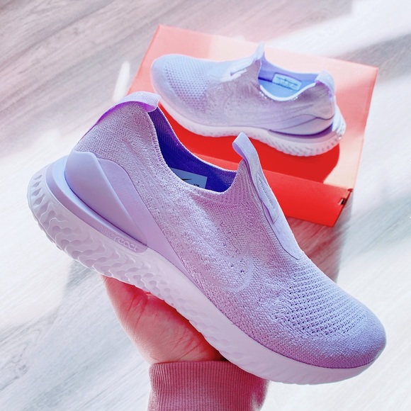 Nike Shoes - Nike women epic react flyknit